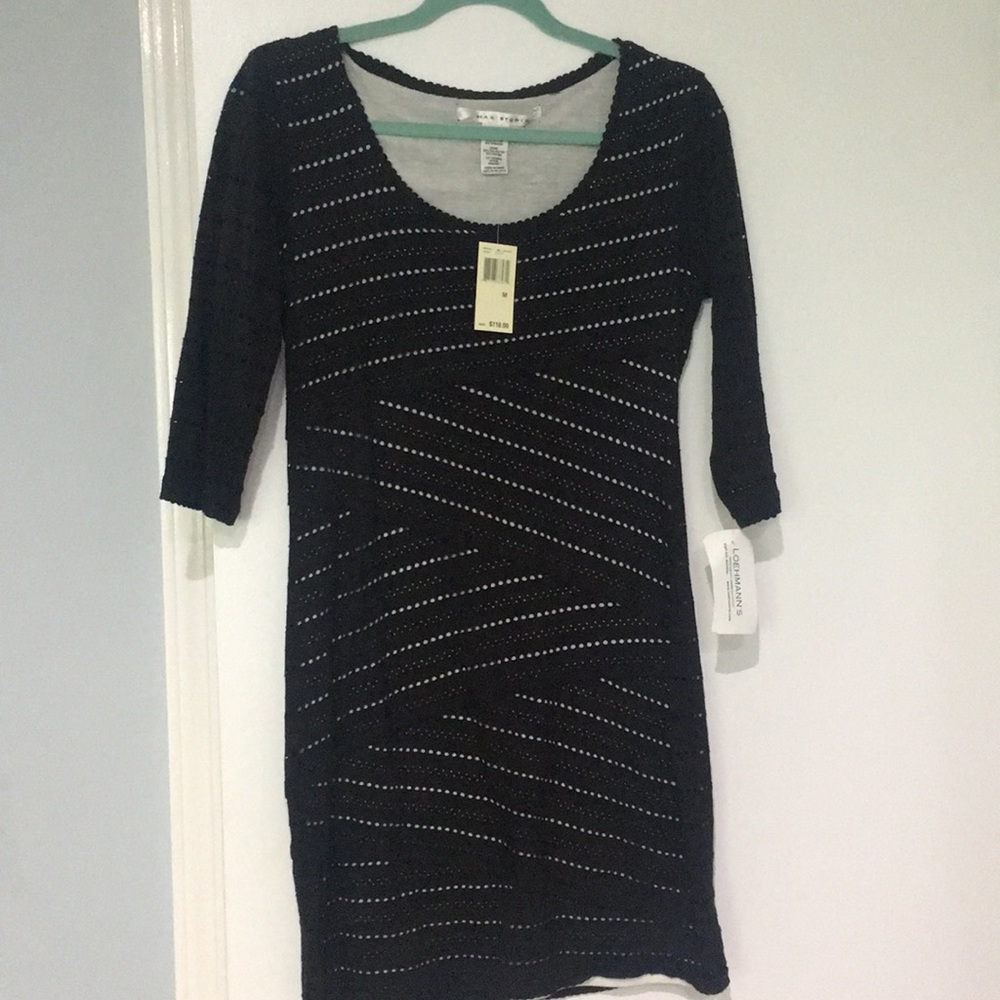Black bodycon dress